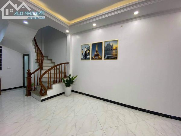 SIÊU HIẾM – NHÀ PHÂN LÔ QUẬN ỦY HOÀNG MAI, 45M2, 5 TẦNG, MT 3.8M, 3.2 TỶ