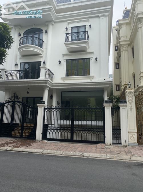 Cho thuê gấp nhà Liền kề 90 Nguyễn Tuân, Quận Thanh Xuân, dt 70m,5t,mt5m, 40tr/th - 1