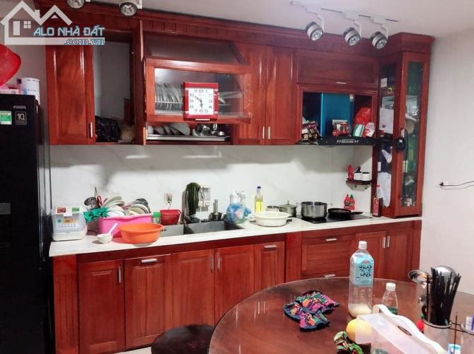 Bán nhà 5 tầng Dt 45m2 Mt 4,5m, Cách mặt Hồ Đắc Di 100m, Giá 5,9 tỷ - 1
