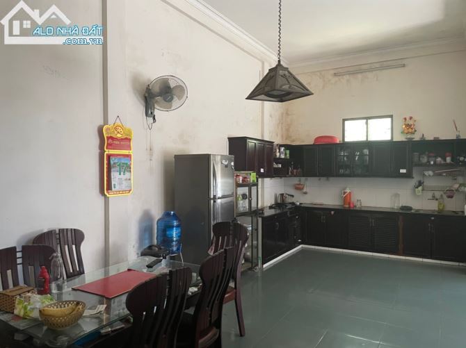 Cần bán  nhà biệt thự 3 tầng - mặt tiền đường Phan Văn Trường, Vỹ Dạ, Huế - 4