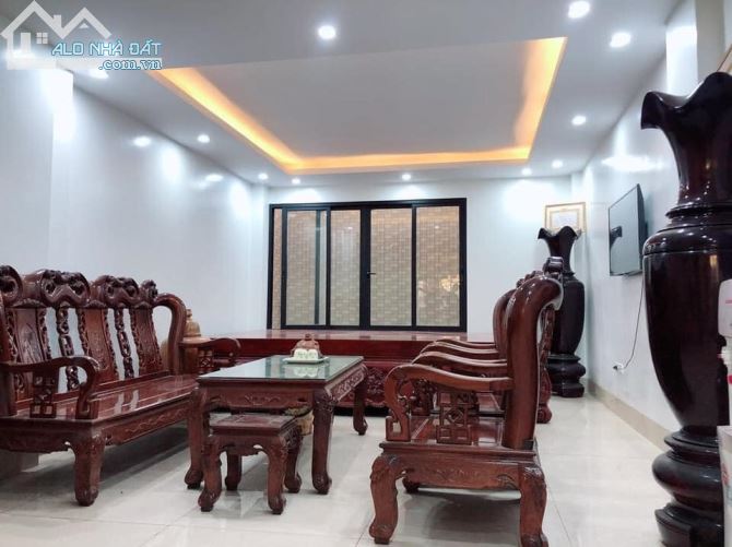 Bán nhà 5 tầng Dt 45m2 Mt 4,5m, Cách mặt Hồ Đắc Di 100m, Giá 5,9 tỷ - 5