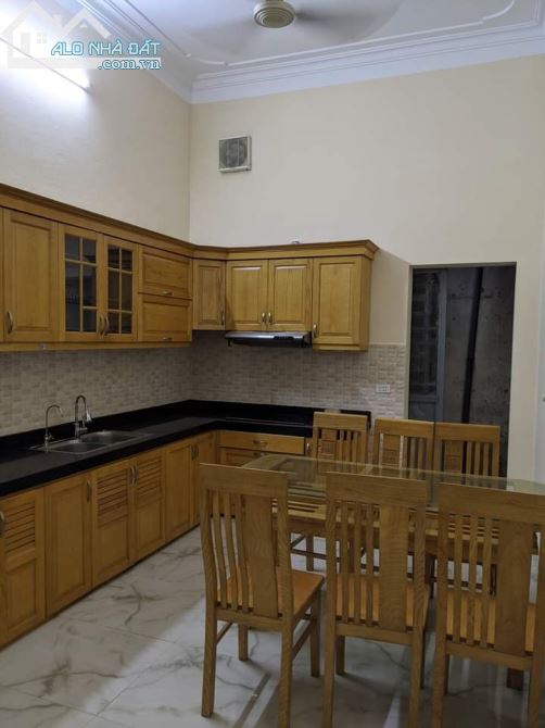 CẦN BÁN CĂN NHÀ  PHÂN LÔ QUÂN ĐỘI TẠI HOÀNG VĂN THÁI THANH XUÂN ,57M GIÁ 10TỶ