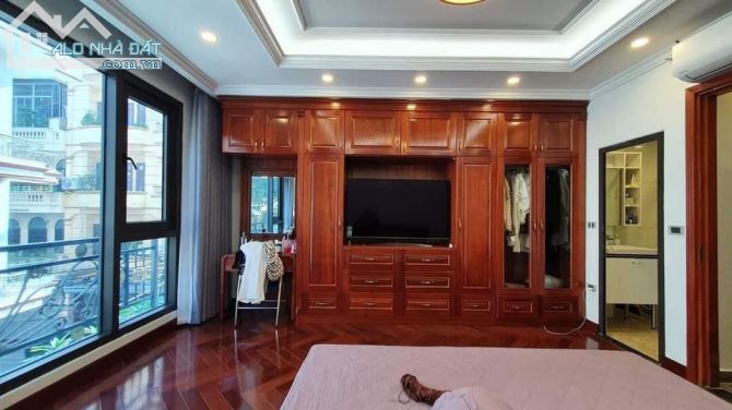 Bán nhad đường Nguyễn Chí Thanh, Dt 38m2 x5 tầng, Mt 4m, Giá 5,4 tỷ - 1