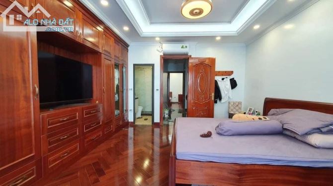Bán nhad đường Nguyễn Chí Thanh, Dt 38m2 x5 tầng, Mt 4m, Giá 5,4 tỷ - 2
