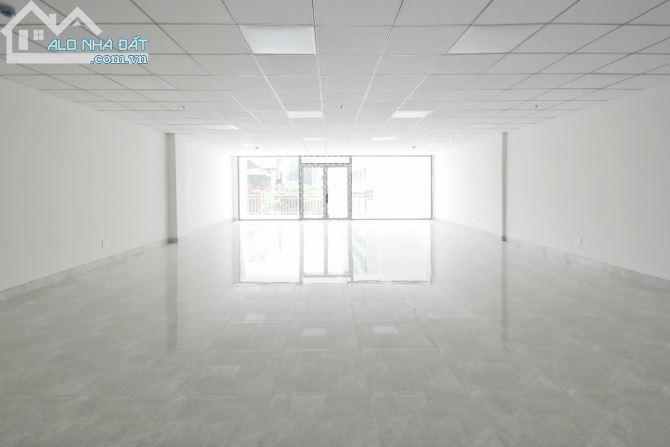 Cho Thuê Tòa Nhà VP Hoàng Văn Thụ, P.4, Q.Tân Bình, 8x20m, Hầm 1T5L