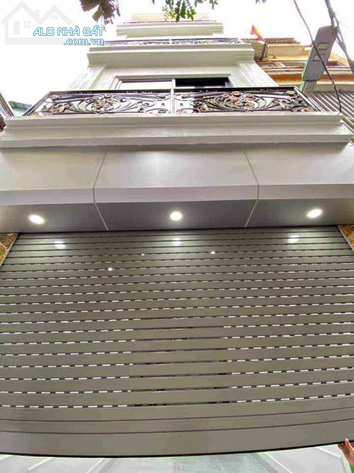 Bán nhà cách mặt hồ Văn Chương 50m, Dt 48m2 x5 tầng, Mt 4,5m, giá 7,4 tỷ - 1