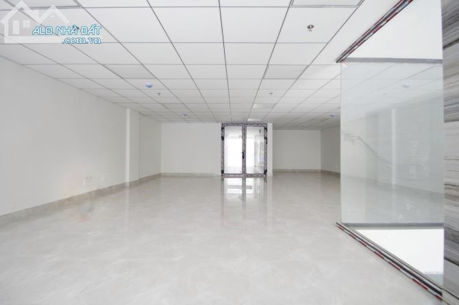 Cho Thuê Tòa Nhà VP Hoàng Văn Thụ, P.4, Q.Tân Bình, 8x20m, Hầm 1T5L - 4