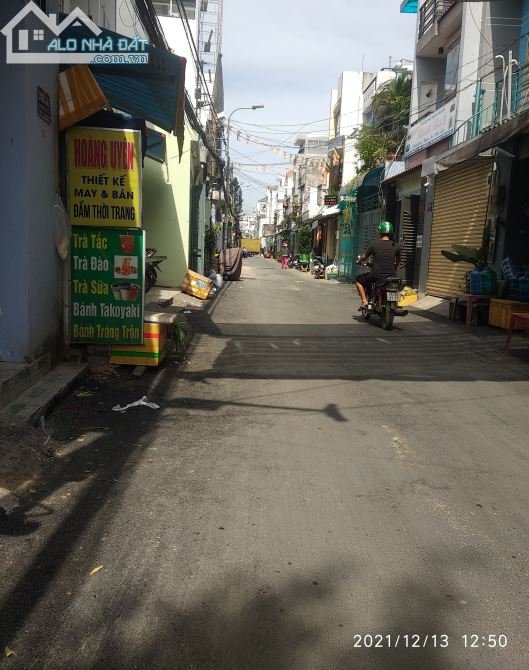 Bán nhà 4x20m mặt tiền KD gần Aeon Tân Phú