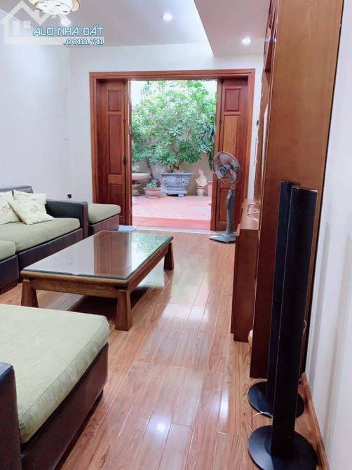 CẦN BÁN CĂN NHÀ LÔ GÓC,KHƯƠNG TRUNG THANH XUÂN:44M2 GIÁ 5,5 TỶ - 2