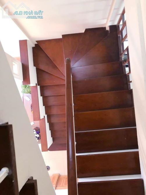 Bán nhà phố Láng Hạ, Dt 47m2 Mt 4m, x4 tầng, Ngõ thông, giá 5,2 tỷ - 2