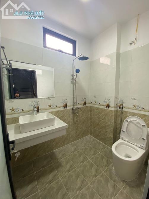 Bán nhà đường Vũ Trọng Phụng, Dt 40m2 x4 tầng Mt 4m, Giá 4,9 tỷ - 4