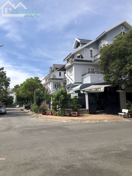 Cần bán lô đất Kdc Khang Điền Phước Long B Q9,Diện Tích 200M2 vị trí đẹp - 1
