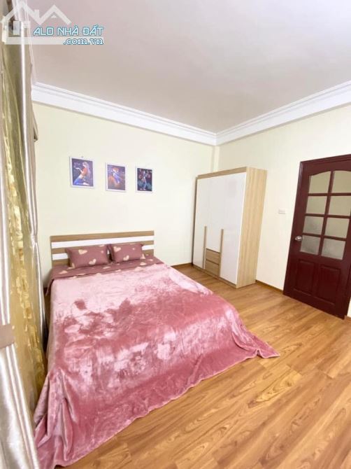 Bán nhà 5 tầng Ô tô vào nhà Dt 43m2 Mt 4m, giá 6,2 tỷ, Nhà thích hợp làm Vp Cty - 1