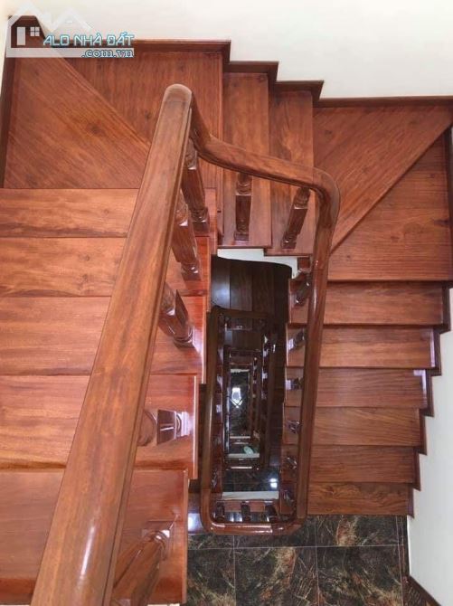 Bán nhà mặt ngõ Ô tô đỗ cửa cách mặt phố Chùa Bộc 30m Dt 48m2 x5 tầng, Mt 4m, Giá 7,9 tỷ - 3