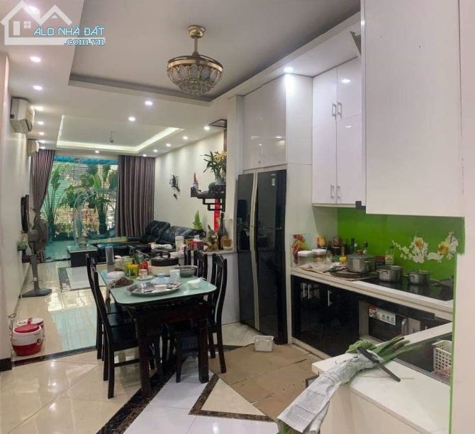 Bán nhà KĐT Văn Phú, Hà Đông  mặt tiền rộng kinh doanh bất chấp  120 m2, 16.6 tỷ