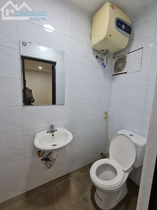 NHỈNH 5 TỶ CÓ NGAY NHÀ MINH KHAI – HOÀNG MAI, 30M2, 3 TẦNG, MT 5.4M, KINH DOANH TỐT - 2
