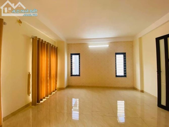 Bán nhà mặt ngõ 2 Ô tránh cách mặt phố Tân Mai 50m, Dt 45m2 Mt 4m, giá 6 tỷ - 3