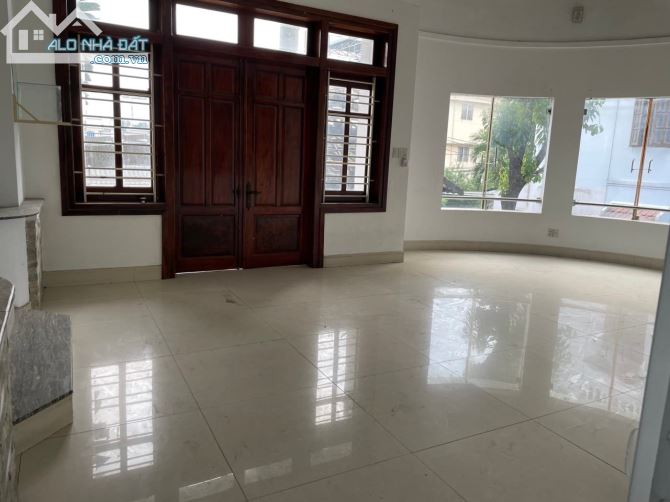 BIỆT THỰ  ĐẦU TƯ - NGHỈ DƯỠNG GẦN KHU TÊN LỬA - 38TR/M  BÌNH TÂN. - 1