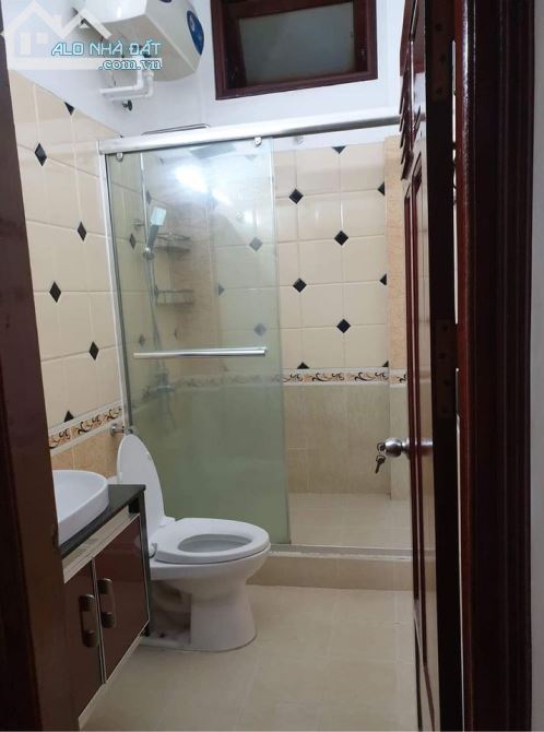 Bán nhà ngõ 167 Hào Nam, thông sang Vũ Thạnh, 47m2 x4 tầng Mt 4m giá 4,7 tỷ - 4