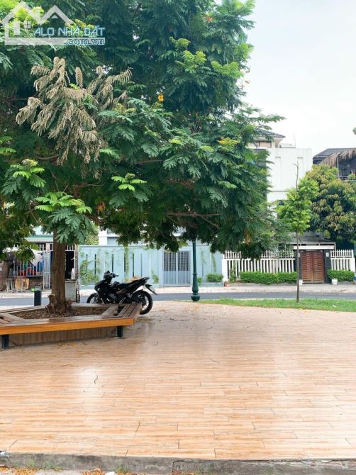 Bán biệt thự TT1 KĐT Thành Phố Giao Lưu, 2 mặt đường, hồ điều hòa. - 5