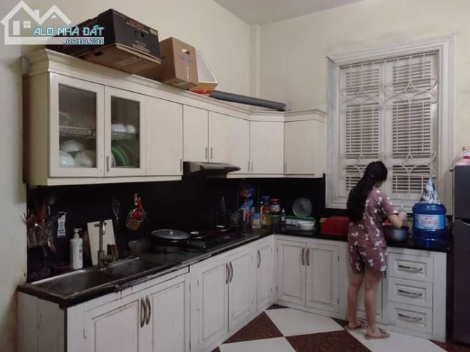CẦN BÁN SIÊU PHẨM Ô TÔ ĐỖ TẠI NGUYỄN TRÃI THANH XUÂN 45M2 GIÁ 8,55 TỶ - 1