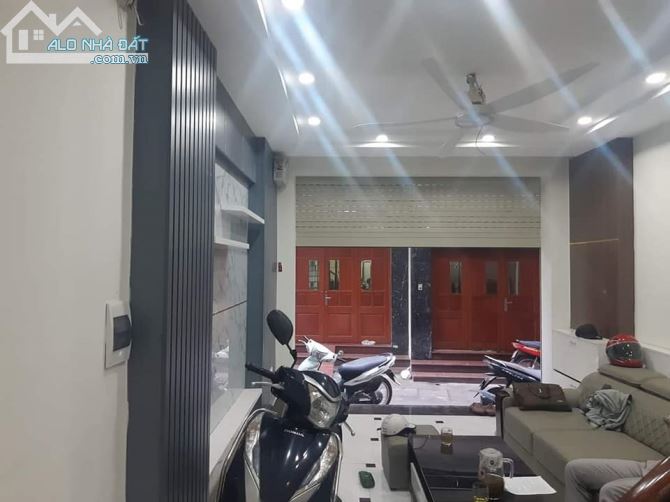 Bán nhà Cách mặt Hồ Ba Mẫu 10m Dt 40m2 x4 tầng Mt 4m Giá 5,1 tỷ - 2