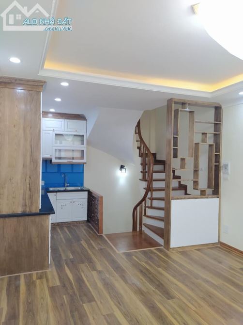 NHÀ ĐẸP, PHỐ VIP, Lê Trọng Tấn, Thanh Xuân 45mx5 tầng, chỉ 9.6 tỷ. - 1