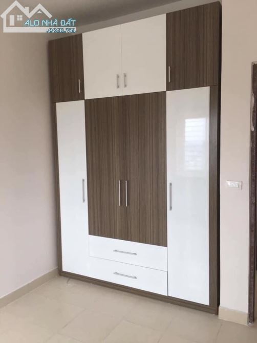 Cho thuê chung cư 3 ngủ full nội thất tại Giang Biên, Long Biên. S: 92m2. Giá: 8tr/tháng - 3