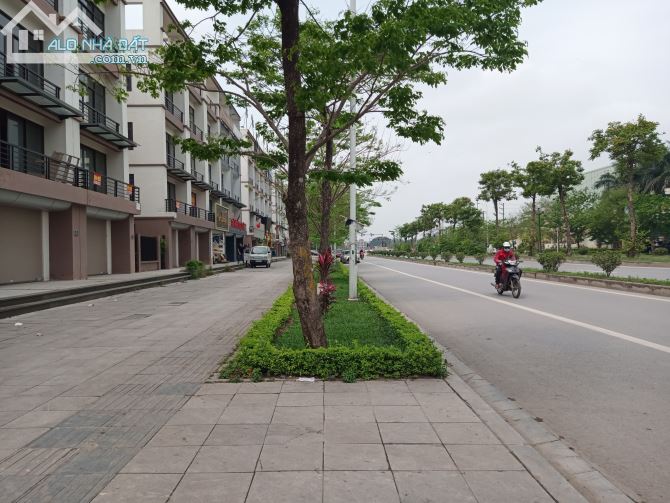 BÁN SHOPHOUSE  XUÂN PHƯƠNG GARDEN – NAM TỪ LIÊM  – LÔ GÓC, KINH DOANH - DT 135M, GIÁ 33TỶ. - 4