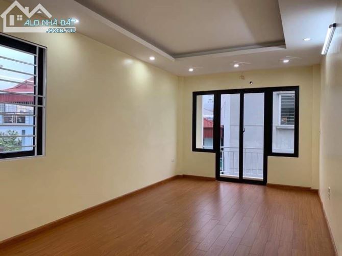 Bán nhà dân xây Hữu Lê, Hữu Hòa Thanh Trì. Dt 35m x 3T. Giá 1,8 tỷ - 1