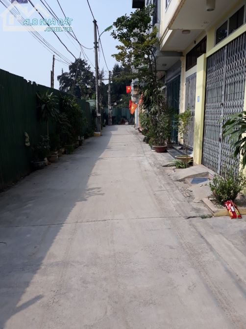 Bán nhà dân xây Hữu Lê, Hữu Hòa Thanh Trì. Dt 35m x 3T. Giá 1,8 tỷ - 3