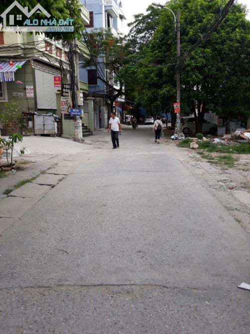 Bán nhà dân xây Hữu Lê, Hữu Hòa Thanh Trì. Dt 35m x 3T. Giá 1,8 tỷ - 4