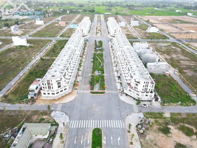 CHỦ BÁN NHANH LÔ ĐẤT ĐƯỜNG 17,5m, SỔ SẴN, NGAY CẠNH CÔNG VIÊN - 1