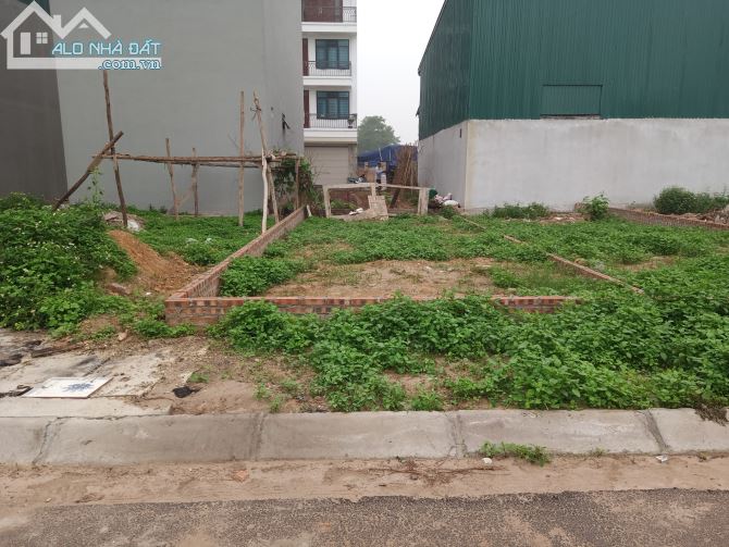 BÁN ĐẤT DỊCH VỤ VÂN CANH - HOÀI ĐỨC – KHU 6.9 HA – PHÂN LÔ, Ô TÔ, DT 70M, GIÁ 130 TRIỆU.