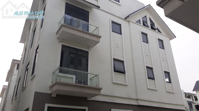 Nhỉnh 11 tỷ Biệt thự đơn lập 200m2 Gleximco Lê Trọng Tấn Dương Nội Hà Đông - 2