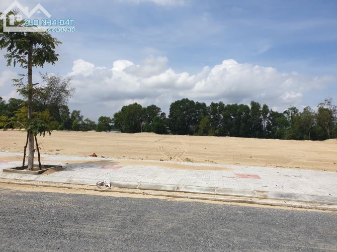 Bán Đất Biệt Thự View Sông, Ven Biển Nam Đà Nẵng, giá 21,4tr/m2 - 3