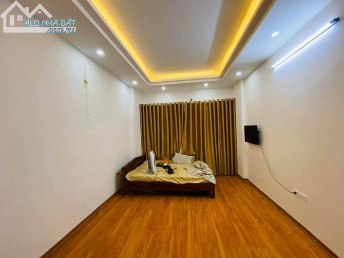 SỔ ĐỎ SANG TAY CÓ NGAY NHÀ Ở HOÀNG DIỆU-Q HÀ ĐÔNG HAI THOÁNG TRƯỚC SAU 54m2x3T MT 4,5M - 1
