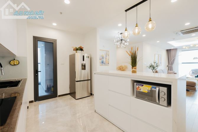 Em chuyên cho thuê các căn hộ FLC Cầu Giấy 2 - 3 PN tầng đẹp hướng đẹp giá cực chỉ từ 13tr - 2