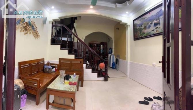 Bán nhà phân lô Nguyễn Phúc Lai, Láng Hạ, Đống Đa, 40 m2, MT 4,5m, 5 tầng, giá 4,6 tỷ - 1