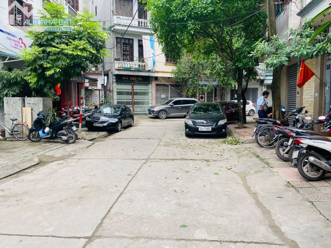 Nhà Mới Thang Máy. Bán nhà Phân lô ngõ 279 Đội Cấn 70m x 8 tầng Mtiên 5m Giá 16 tỷ - 1