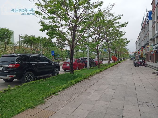 BÁN BIỆT THỰ XUÂN PHƯƠNG GARDEN – KHU VIP, Ở SƯỚNG, DT 144M , MT 8 M, GIÁ 17 TỶ - 4