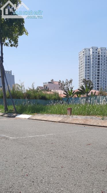 Đất đường Huỳnh Tấn Phát, Nhà Bè, 85m2 giá 4.5 tỷ, đường nhựa 8m.