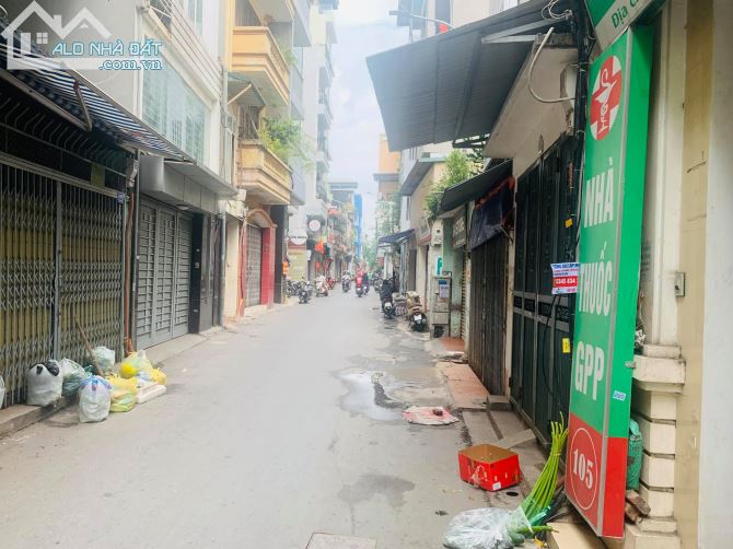 NHÀ MẶT NGÕ 298 TÂY SƠN - ÔTÔ TRÁNH, NỞ HẬU - DT 130M2, 4 TẦNG, MT 7.5M - GIÁ 17 TỶ - 1