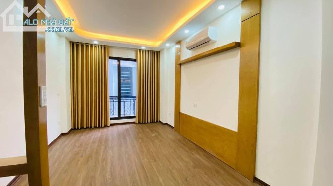 Phố Vĩnh Phúc - Ba Đình 5 Tầng 45m2 Cách ôtô 30m, Nhà mới ở ngay, Gần phố, Giá 6 tỷ - 2