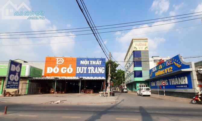 BÁN GẤP NHÀ MẶT TIỀN LÊ VĂN KHƯƠNG - DIỆN TÍCH 400M2 GIÁ 17.8 TỶ - 4