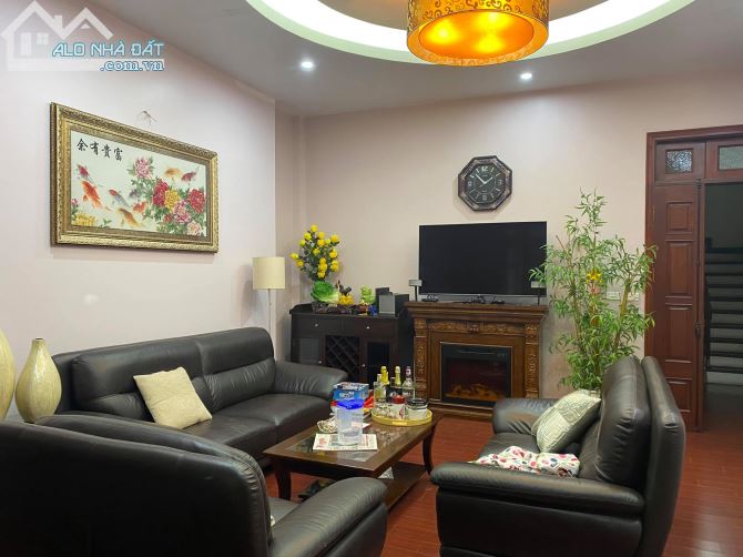 Phương Mai, phân lô, oto vào nhà, nhà mới đẹp ỏ sướng 65m, 4t, mt 5m. - 4