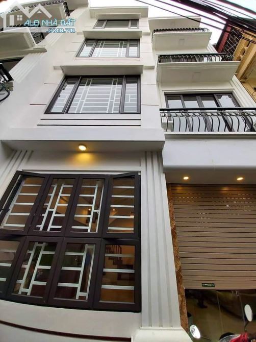 NHÀ MỚI ĐẸP - VỀ Ở CỰC THÍCH - NGÕ THÔNG TO RỘNG - 68M RA PHỐ TRƯƠNG ĐỊNH. - 4