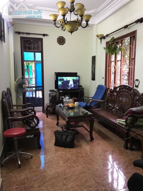 Bán Nhà Khu Phân Lô Nguyễn Trãi, Q Thanh Xuân, 2 Thoáng, MT Rộng 6m, DT 46m2X5T - 1