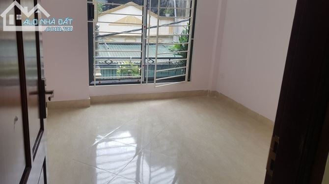 Bán nhà 4 tầng phố Nguyễn Phúc Lai, Dt 33m2 Nội thất đầy đủ, Ngõ thông, giá 4 tỷ 200tr - 3