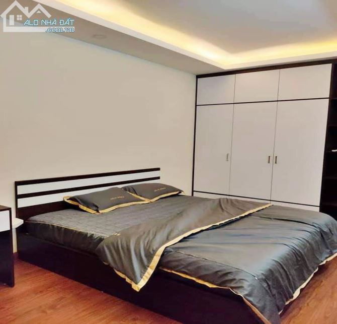Bán nhà 4 tầng phố Nguyễn Phúc Lai, Dt 33m2 Nội thất đầy đủ, Ngõ thông, giá 4 tỷ 200tr - 4